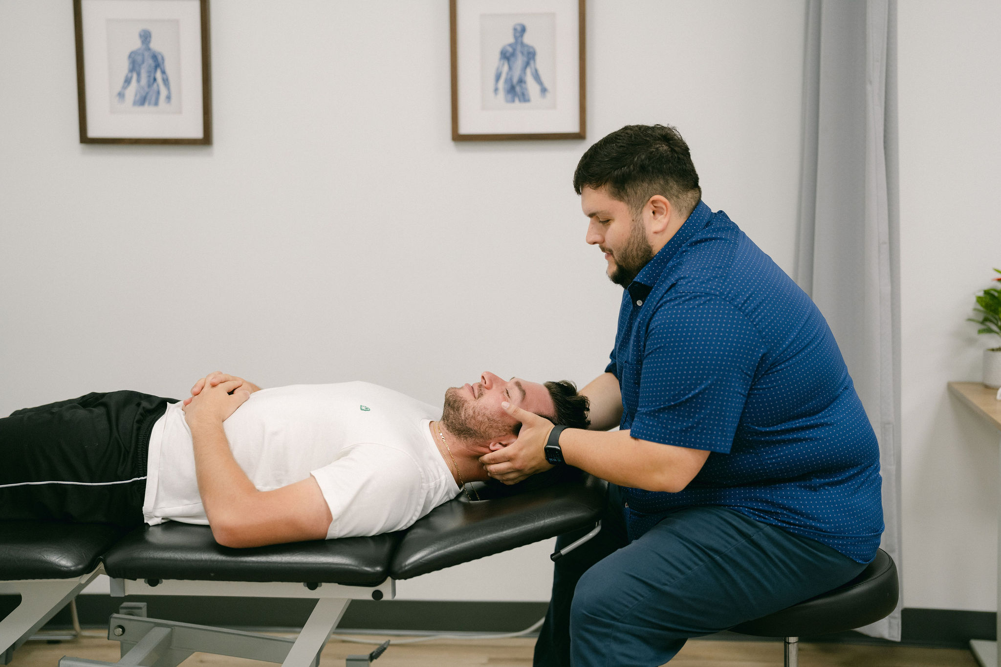Chiropractic care at first line physiotherapy North York Chiropractic care at first line physiotherapy North York